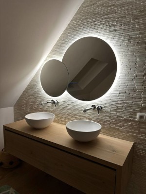 Lustro Circles + ambilight