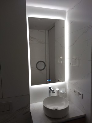 Lustro LED Valentina Edge